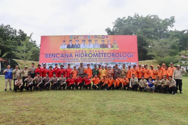 Hadiri Apel Siaga Bencana, Polres Sarolangun : Dukung Penuh Penanggulangan Bencana Hidrometeorologi di Kabupaten Sarolangun.