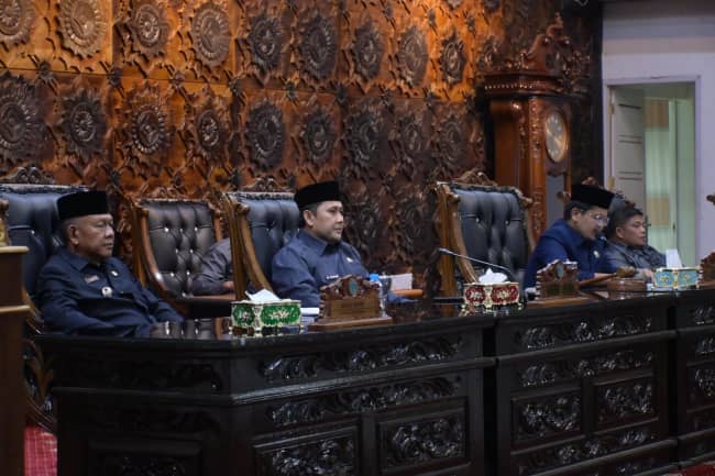 Jawab Pandangan Fraksi, Bupati M. Syukur Jabarkan Kondisi APBD Merangin Tahun 2026