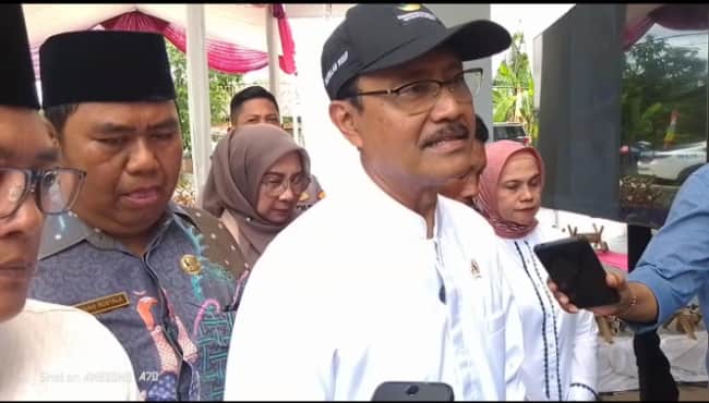 Mensos RI. Saefulah Yusuf Kunker di Tanjungsari, Berharap KPM Bansos Memiliki Keterampilan Bernilai Ekonomi