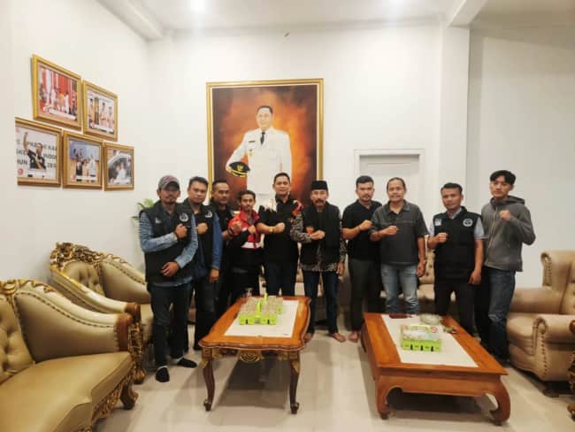 HIPASTAH Sampaikan Aspirasi Pedagang kepada Plt. Bupati Bekasi Terkait Pengelolaan Pasar Baru Ramayana Cikarang