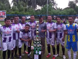 Bupati Pessel Rusma Yul Anwar, Hadiri Grand Final Sepak Bola Legend CUP U-40 Ranah Pesisir 2024