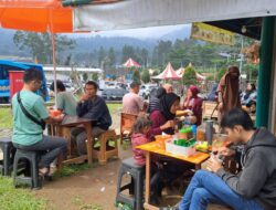 Harga Bersahabat dan Fasilitas Lengkap, Masyarakat Mulai Ramai Kunjungi Kios-Kios Rest Area Puncak Gunung Mas