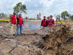 Munculnya Hot Spot Di Kabupaten Merangin, Personil Sat Reskrim Polres Merangin Olah TKP Karhutlah Di Desa Limbur