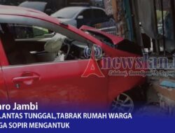 Akibat Sopir Mengantuk Avanza Tabrak Pagar Rumah Warga